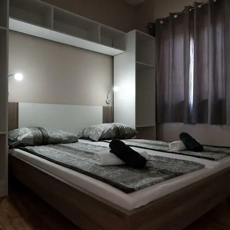 Apartment Antonio Vir